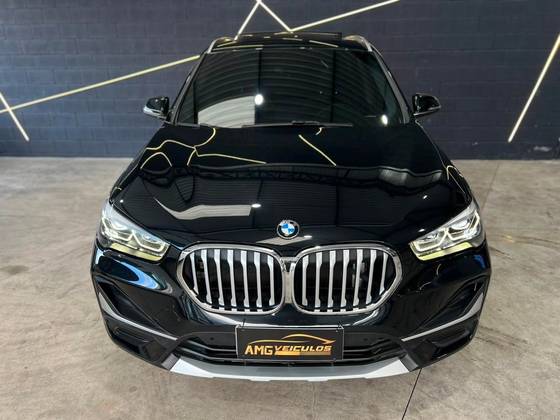 BMW X1 2.0 16V TURBO ACTIVEFLEX SDRIVE20I X-LINE 4P AUTOMÁTICO BMW X1 2.0 16V TURBO ACTIVEFLEX SDRIVE20I X-LINE 4P AUTOMÁTICO